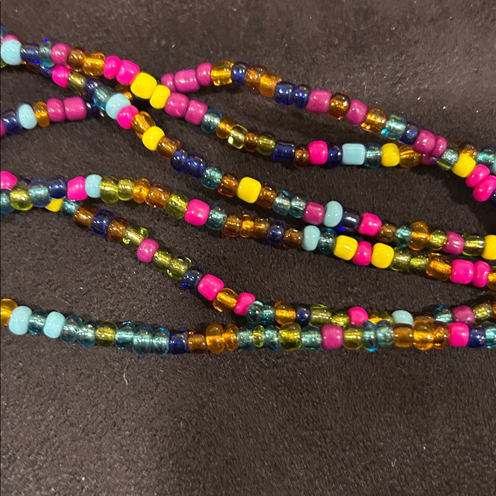 Multicolor Multistrand Necklace. Euc - image 5
